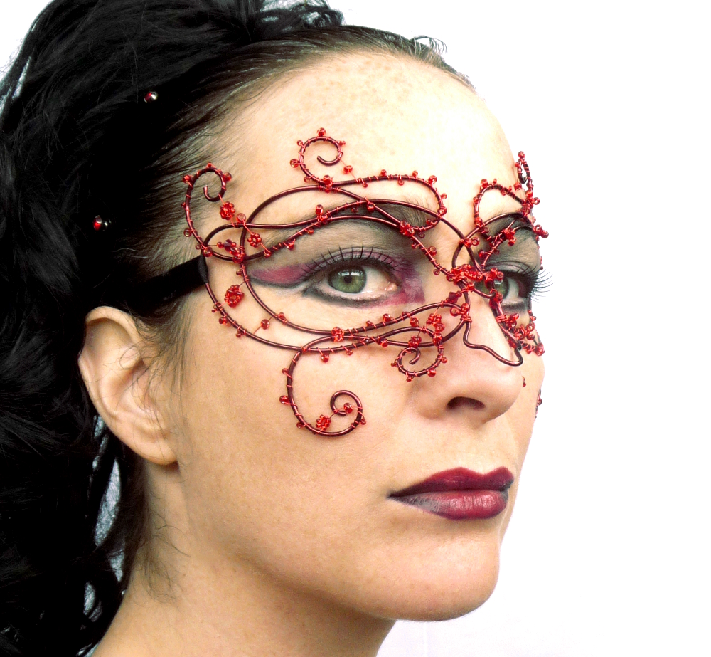 Red Vine Masquerade Mask on Luulla